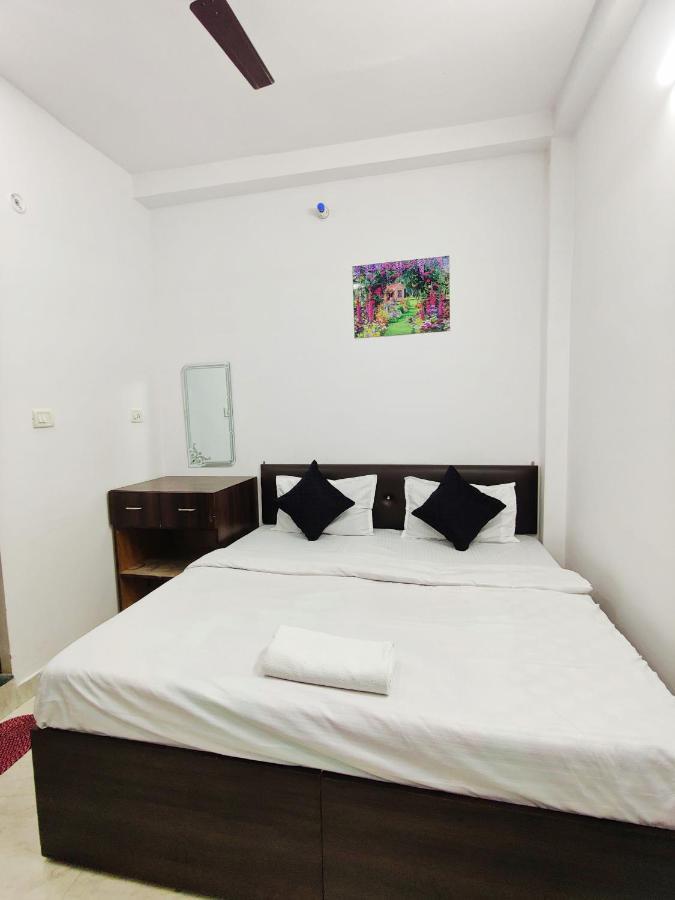 Kohinoor Guest House 바라나시 외부 사진